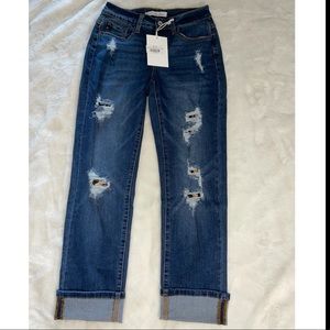 Jeans with leopard print details